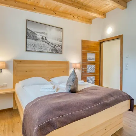 In Neukirchen With Mountain Views, Cleaning Included * Rosenthal