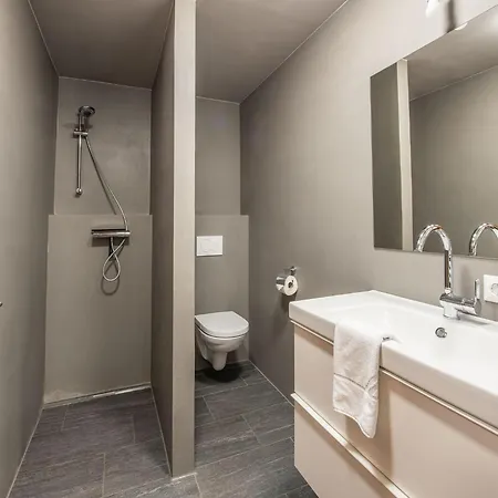 In Neukirchen With Mountain Views, Cleaning Included *
