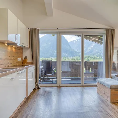 In Neukirchen With Mountain Views, Cleaning Included *