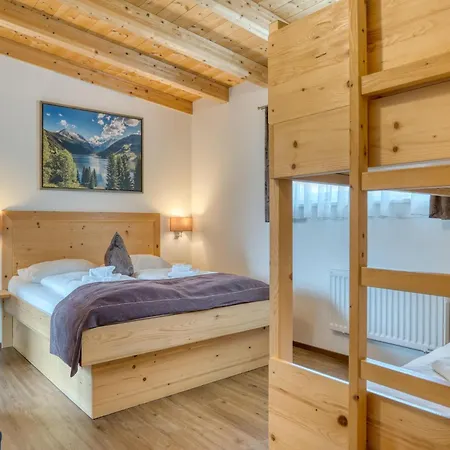 In Neukirchen With Mountain Views, Cleaning Included * Rosenthal